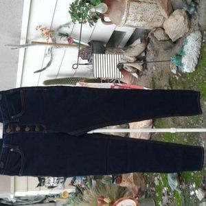 Women's jeans button fly leg inseam  26in Very good conditions.